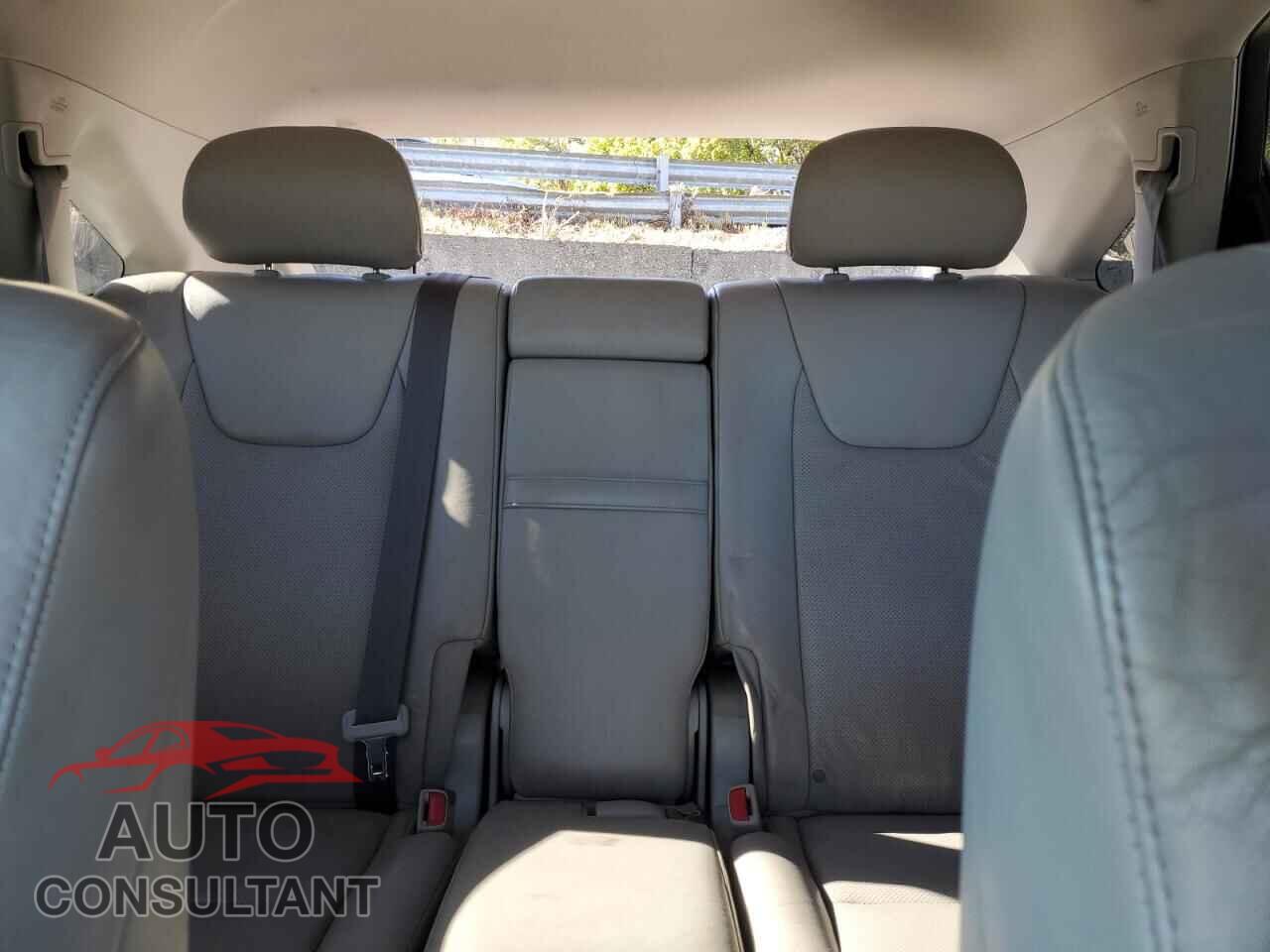LEXUS RX350 2011 - 2T2BK1BAXBC097520