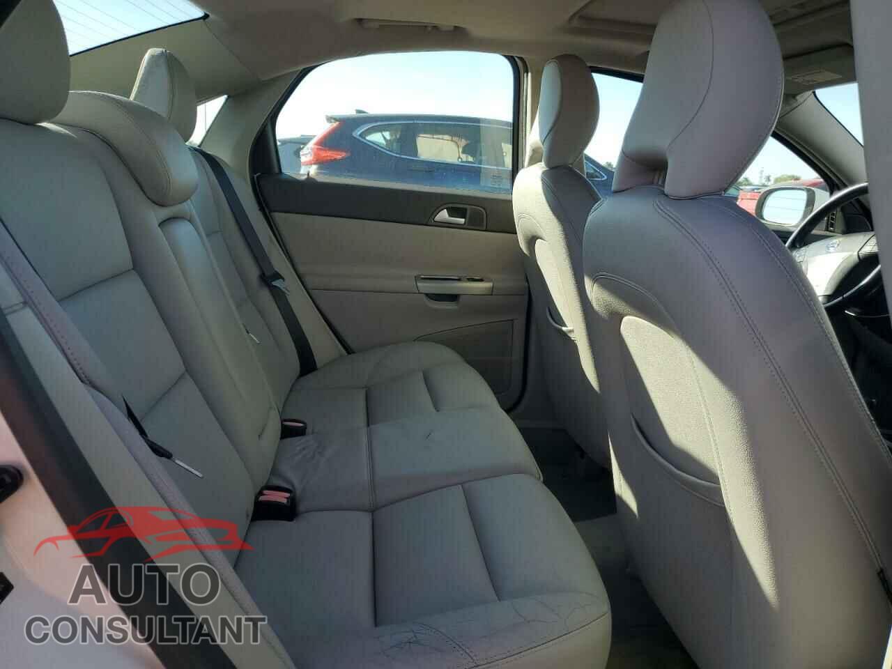 VOLVO S40 2009 - YV1MS382X92463374