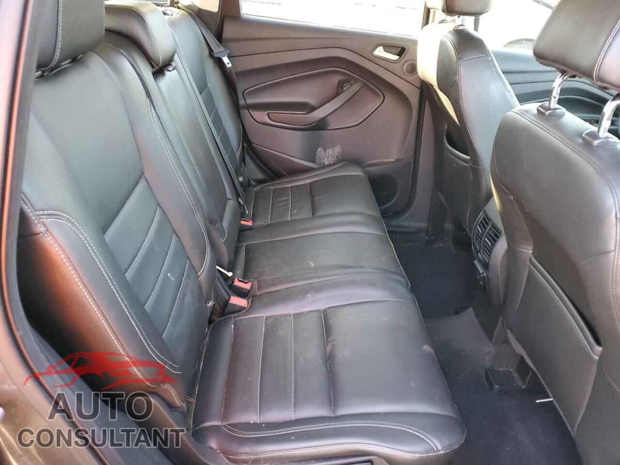 FORD ESCAPE 2015 - 1FMCU9J92FUB34766