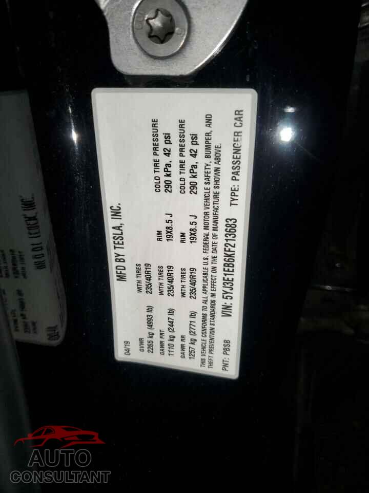 TESLA MODEL 3 2019 - 5YJ3E1EB6KF213683