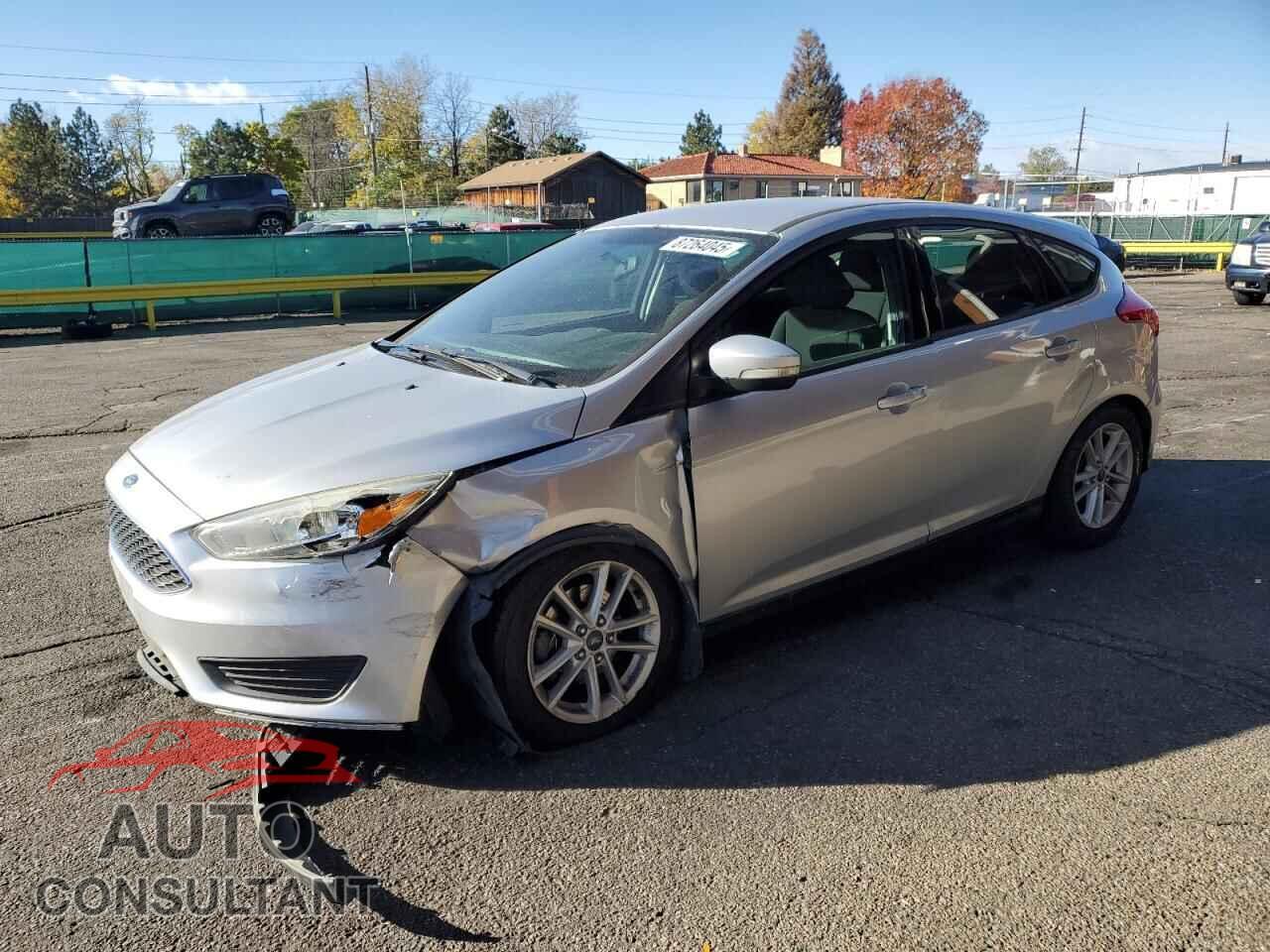 FORD FOCUS 2016 - 1FADP3K28GL282951