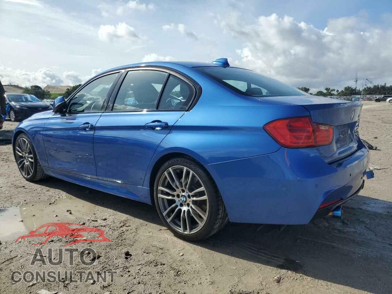 BMW 3 SERIES 2013 - WBA3A9C56DF475738