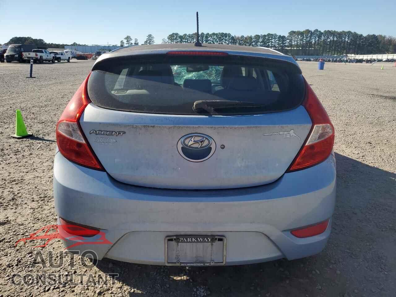 HYUNDAI ACCENT 2012 - KMHCU5AE3CU043488
