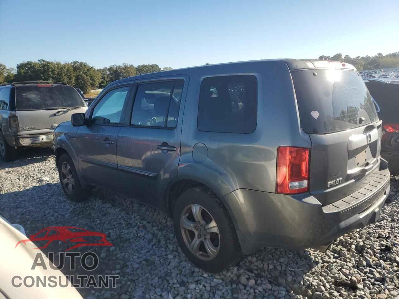 HONDA PILOT 2013 - 5FNYF3H55DB020612