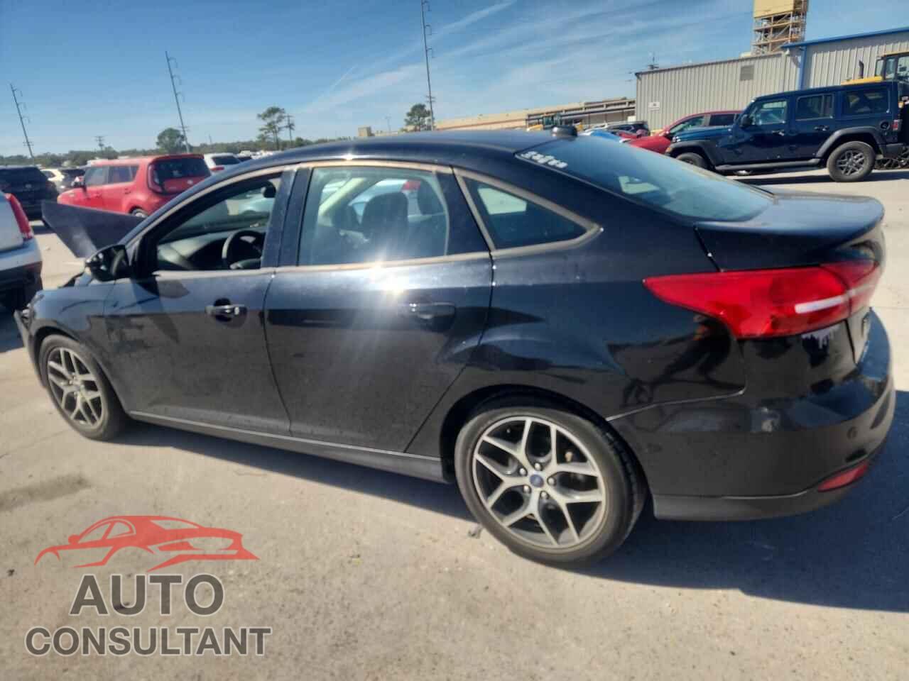 FORD FOCUS 2017 - 1FADP3H26HL221249
