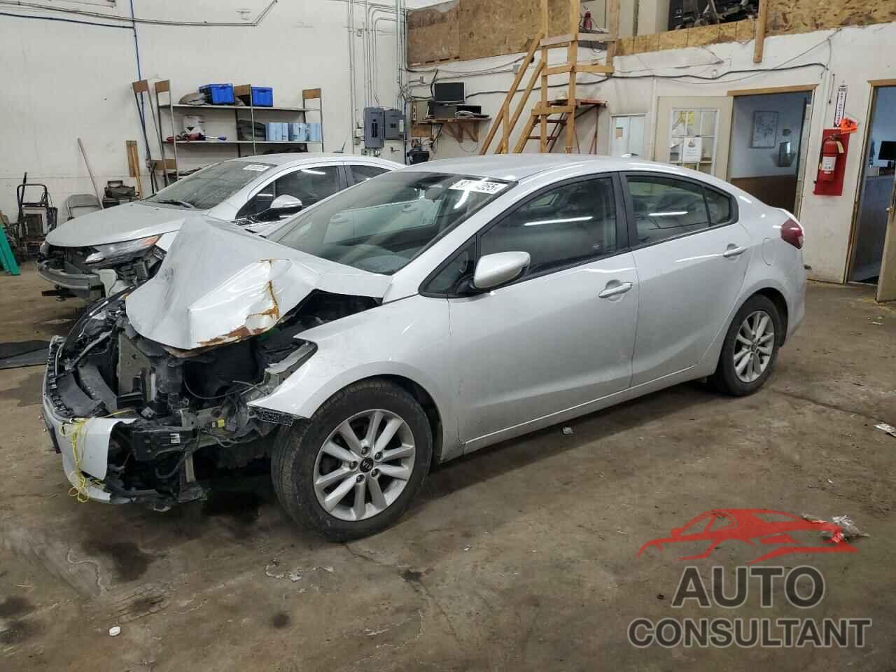 KIA FORTE 2017 - 3KPFL4A77HE132356