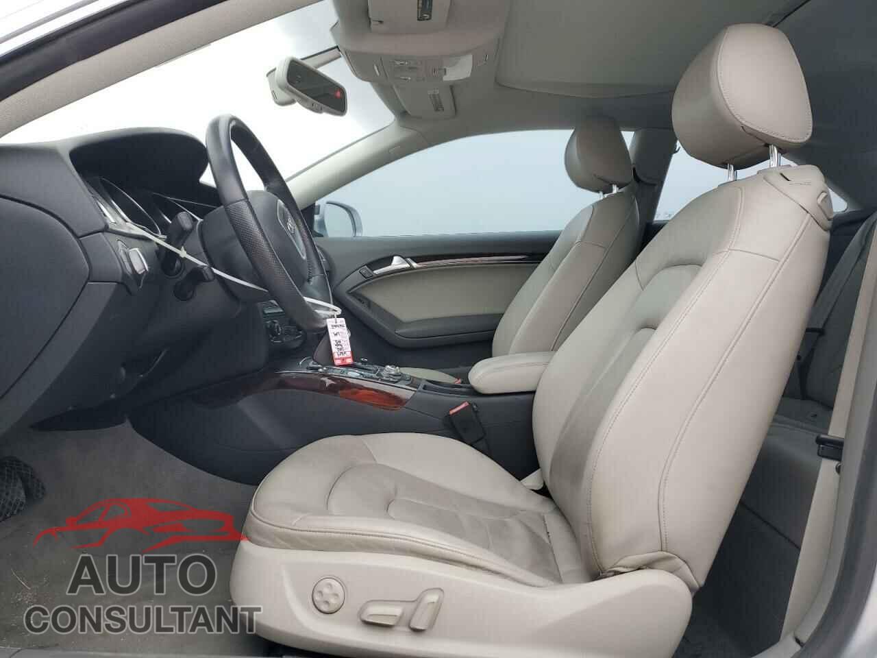 AUDI A5 2012 - WAUVFAFR7CA004199