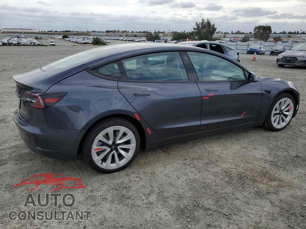 TESLA MODEL 3 2021 - 5YJ3E1EB0MF005883
