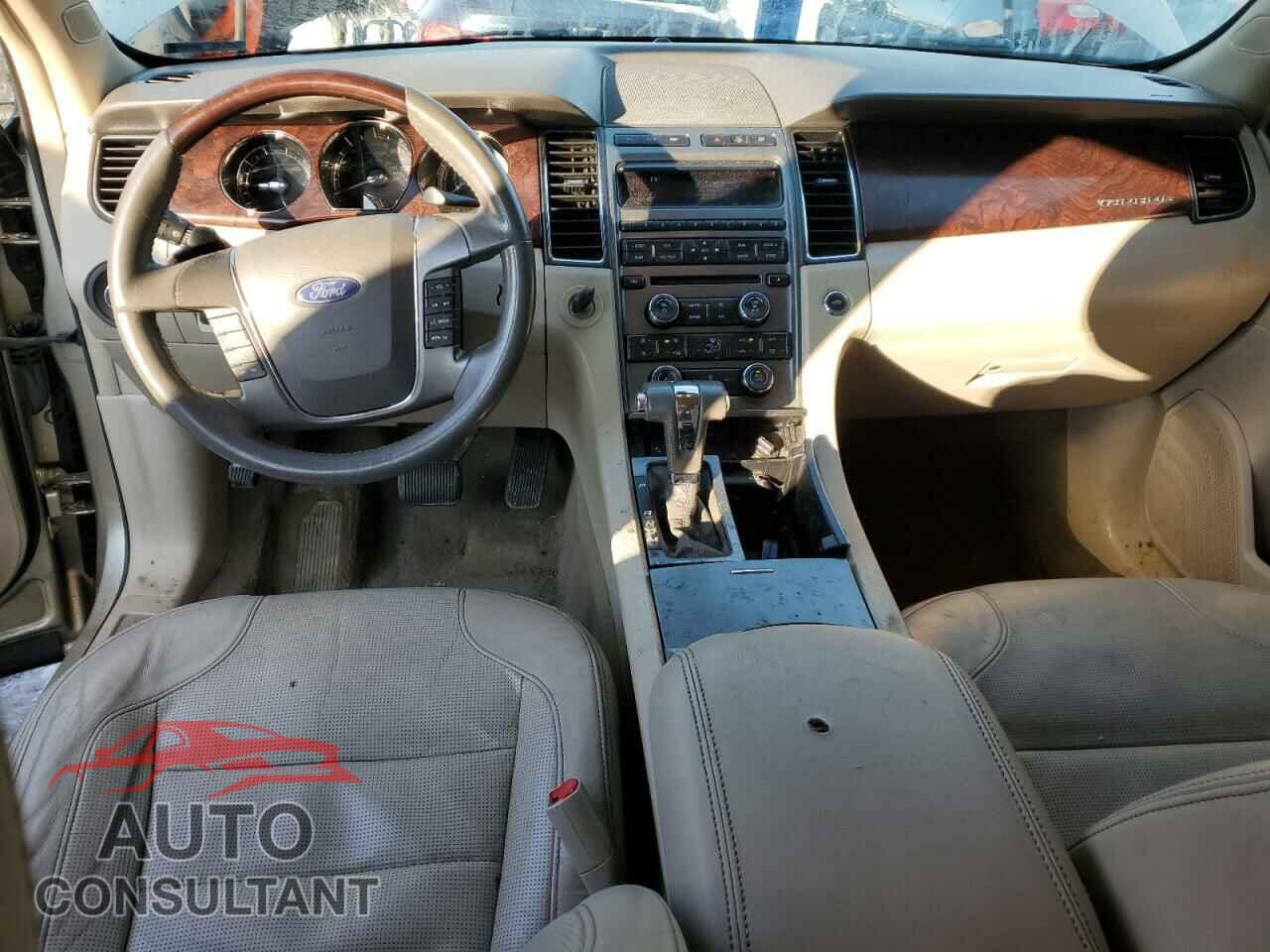 FORD TAURUS 2011 - 1FAHP2FW4BG129185