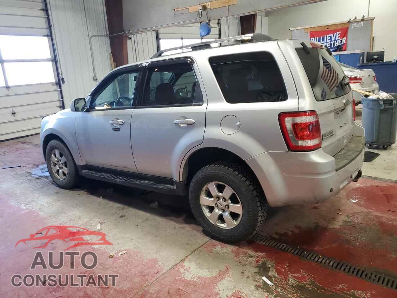 FORD ESCAPE 2010 - 1FMCU9EG5AKD17575
