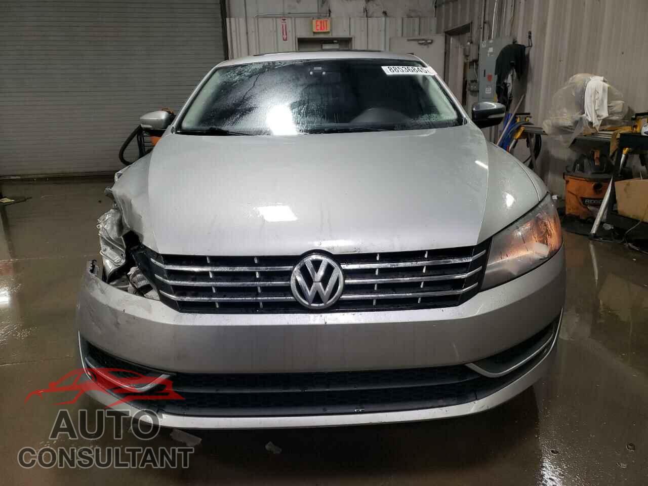 VOLKSWAGEN PASSAT 2013 - 1VWBN7A39DC087703