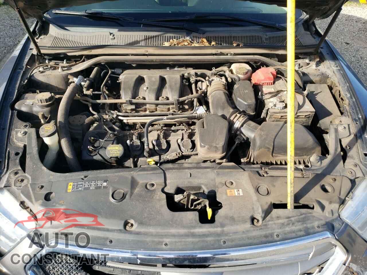 FORD TAURUS 2013 - 1FAHP2E81DG175403