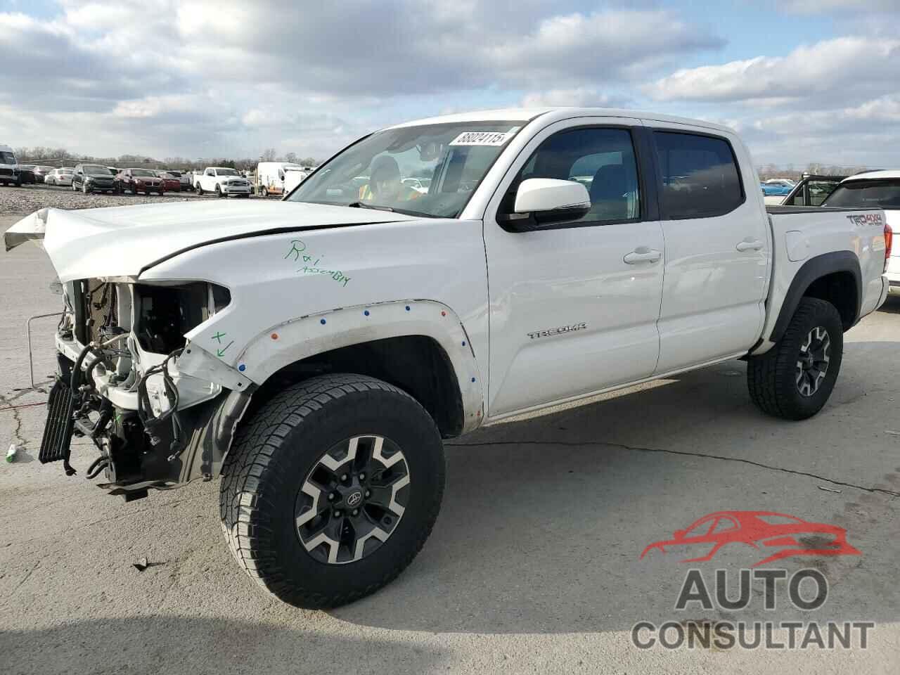 TOYOTA TACOMA 2019 - 5TFCZ5AN1KX186801