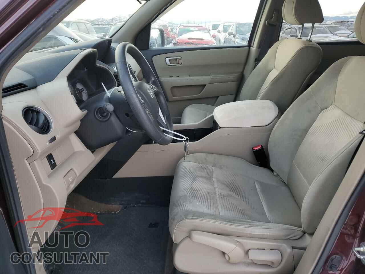 HONDA PILOT 2014 - 5FNYF3H26EB011229