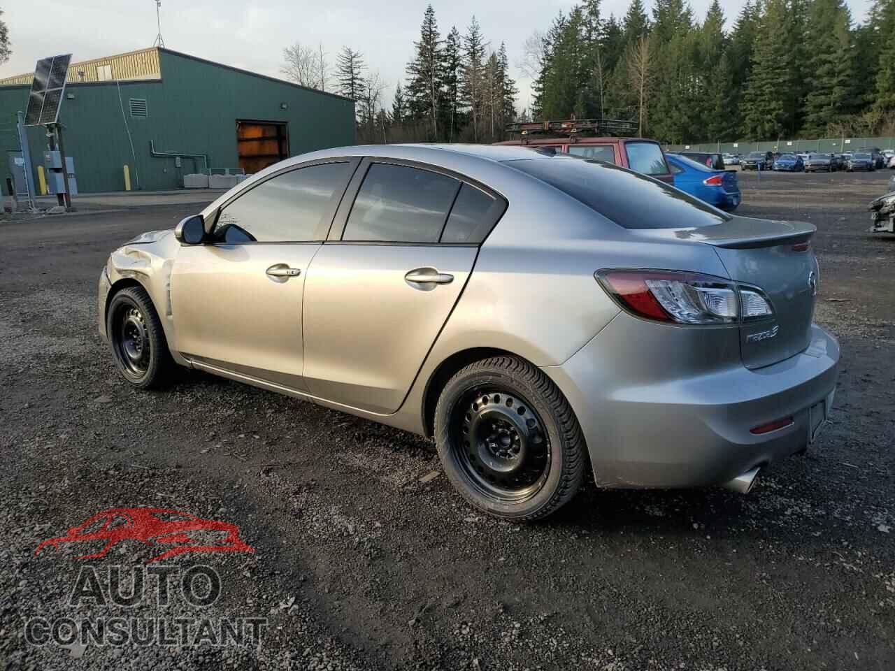 MAZDA MAZDA3 2012 - JM1BL1W67C1502276