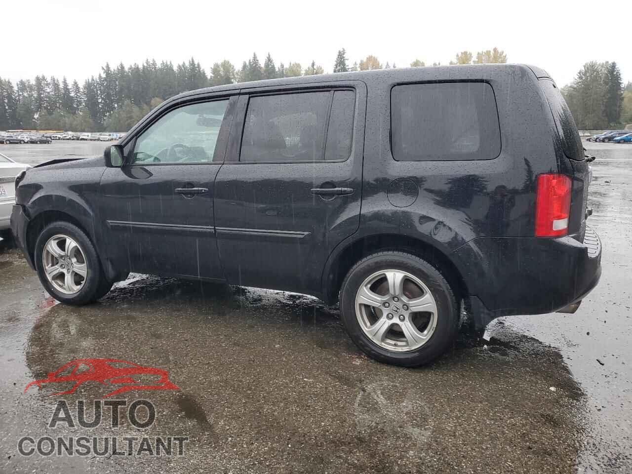 HONDA PILOT 2013 - 5FNYF4H51DB021374