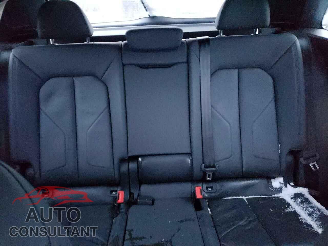 AUDI Q3 2019 - WA1EECF38K1065065