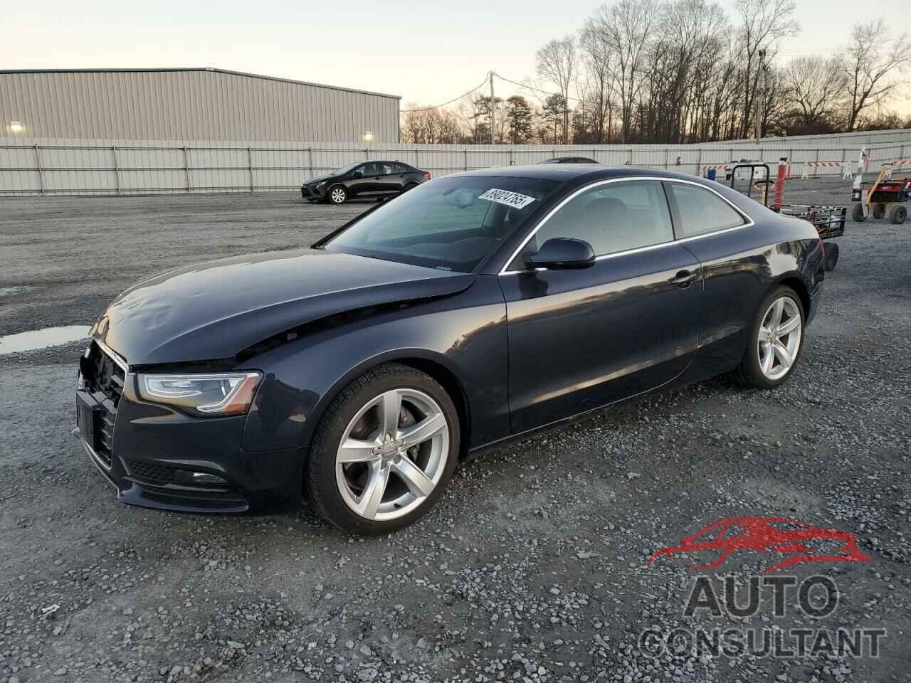 AUDI A5 2014 - WAULFAFR0EA029519