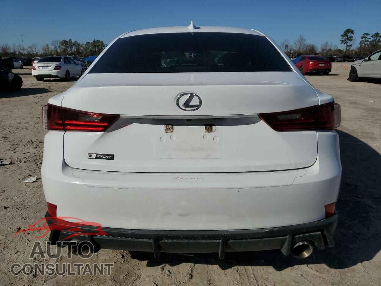 LEXUS IS 2014 - JTHBF1D27E5039444