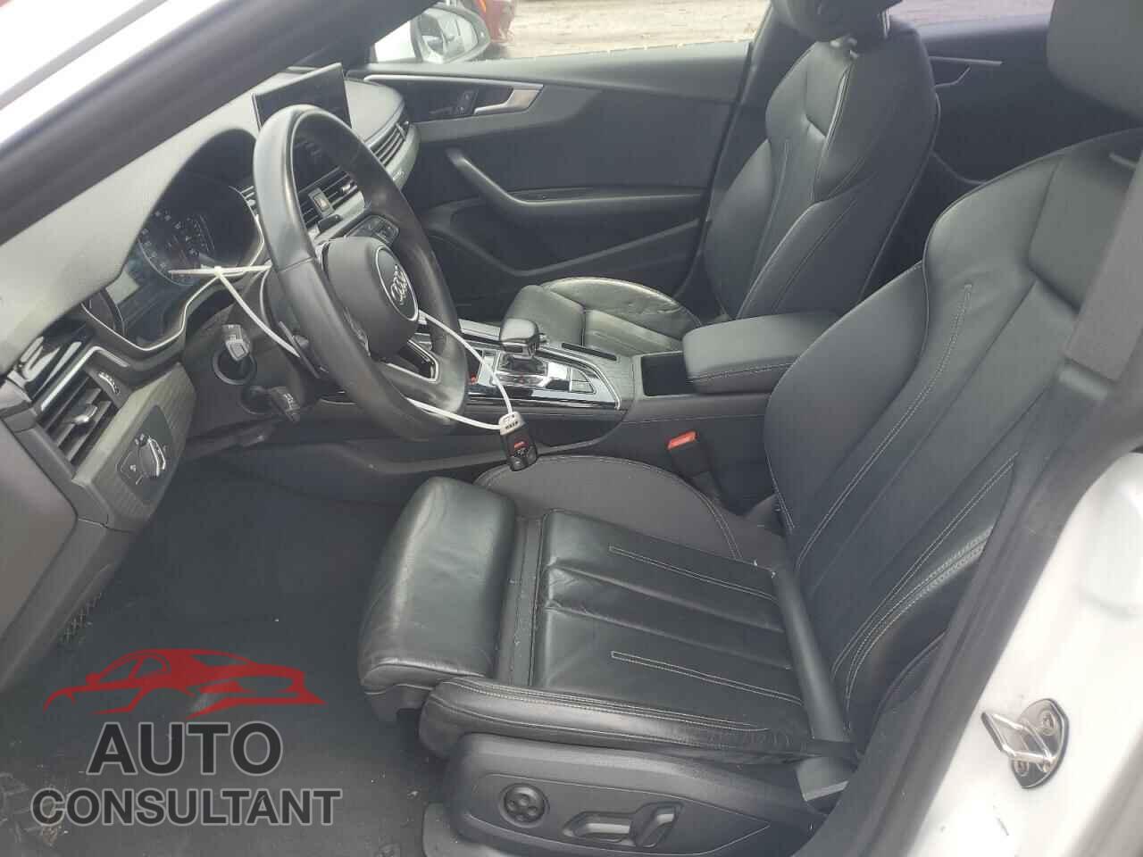 AUDI A5 2021 - WAUDACF50MA010852