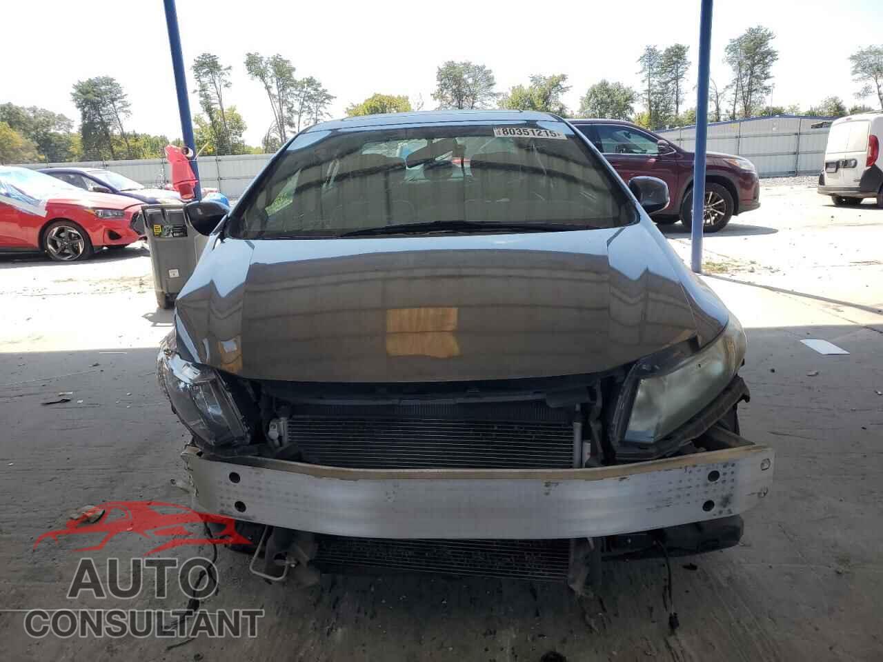 HONDA CIVIC 2013 - 2HGFB2F96DH540610