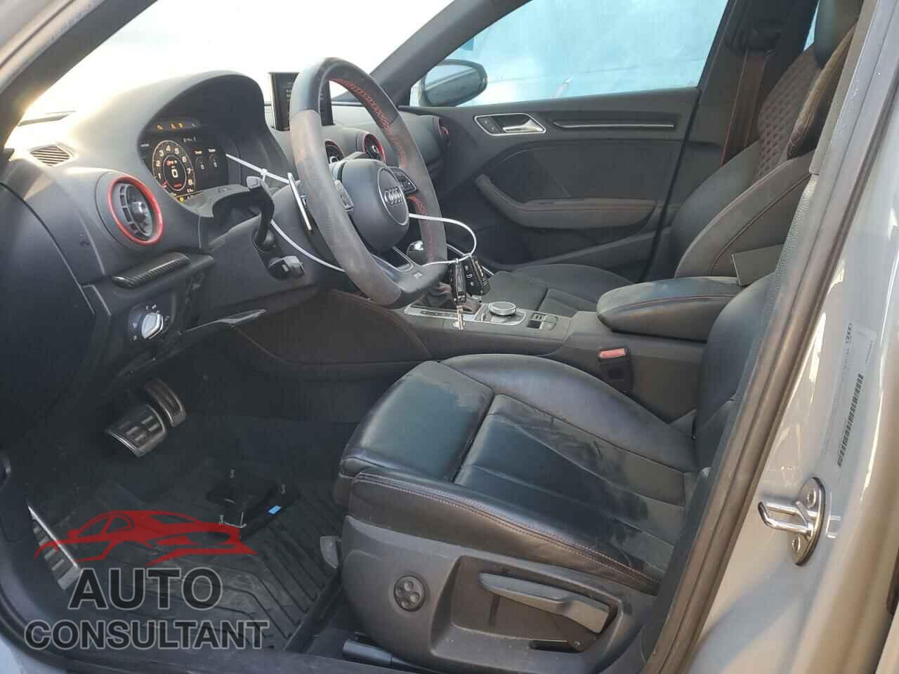 AUDI RS3 2018 - WUABWHFF2J1903444