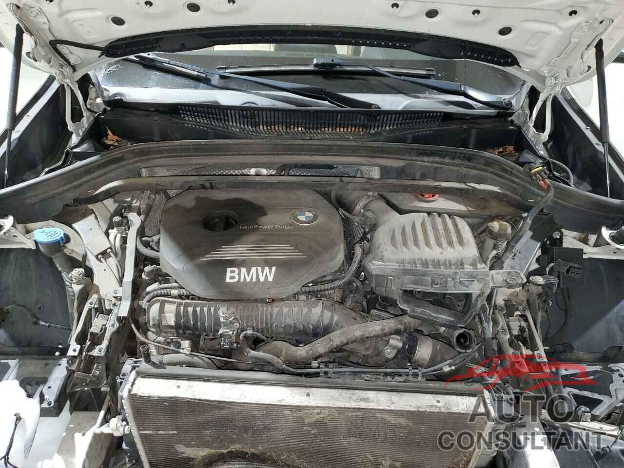 BMW X1 2016 - WBXHT3C31GP884651