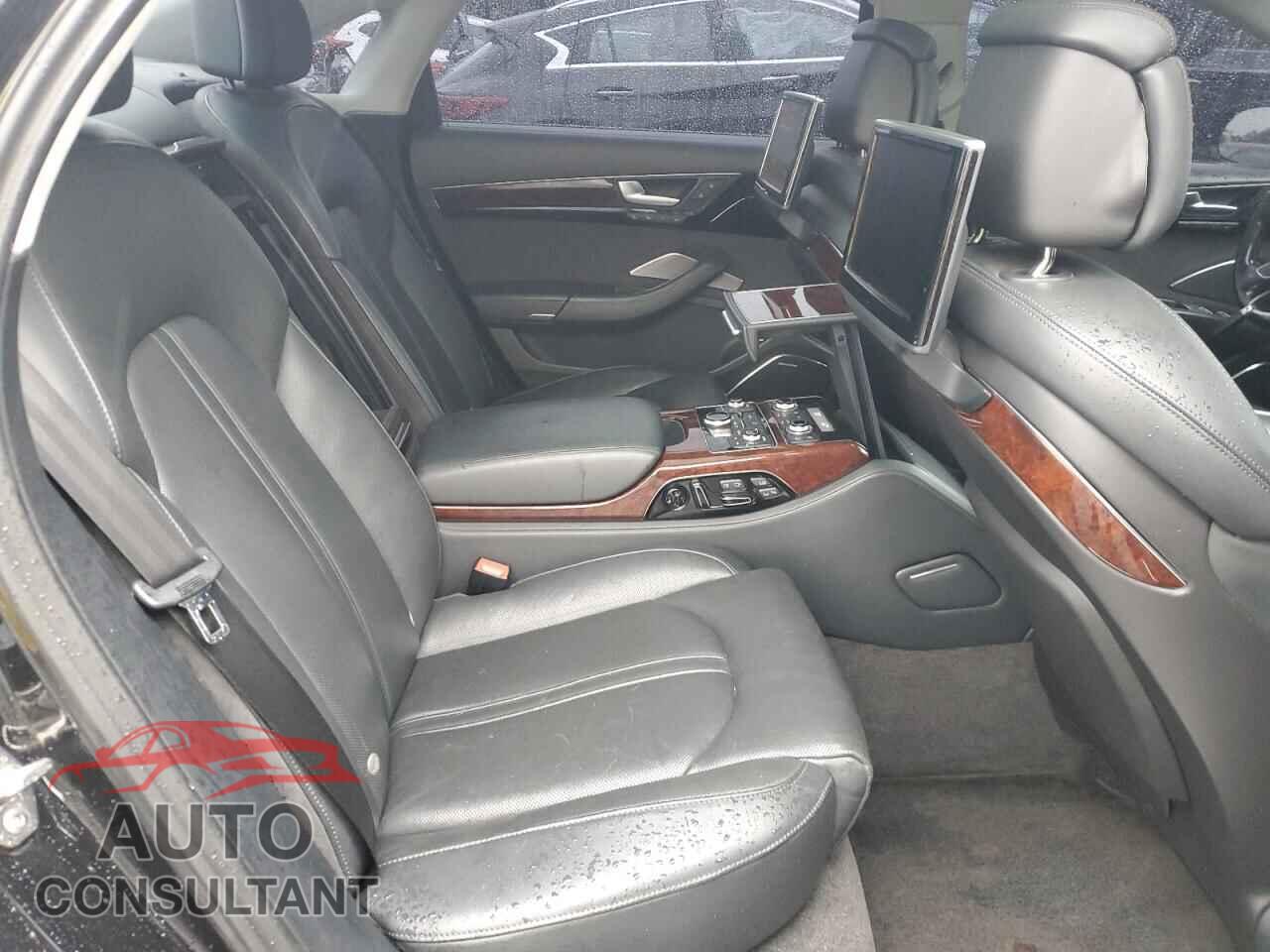 AUDI A8 2011 - WAURVAFD4BN025866