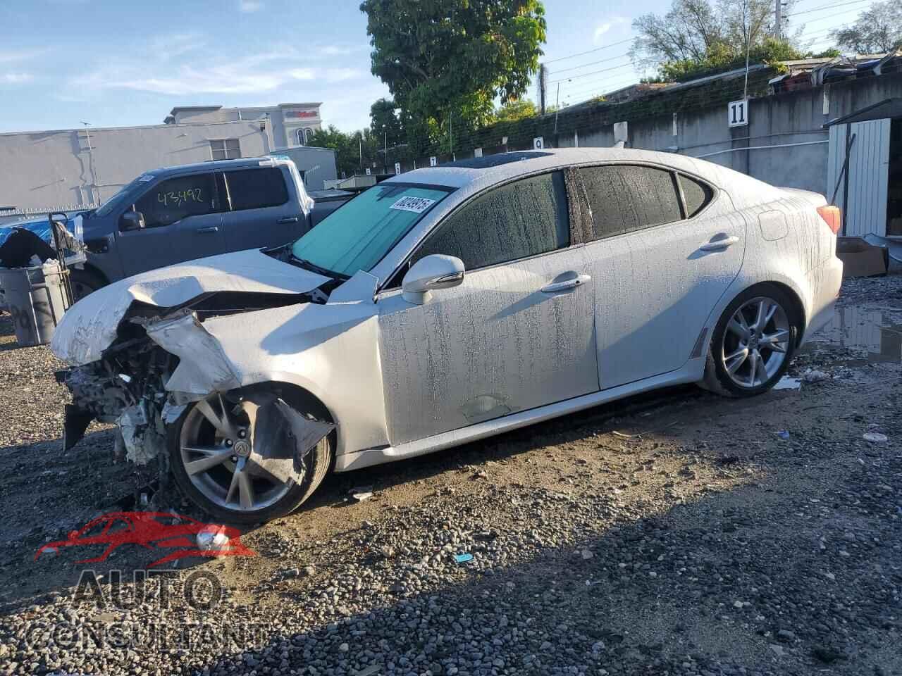 LEXUS IS 2010 - JTHBF5C28A5117085