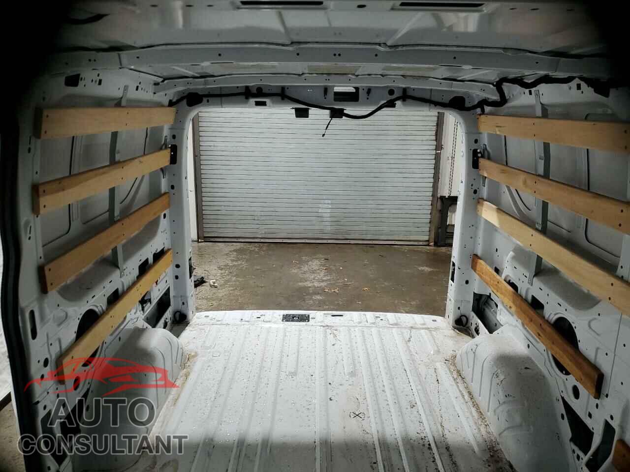 FORD TRANSIT 2023 - 1FTBR1Y8XPKA18051