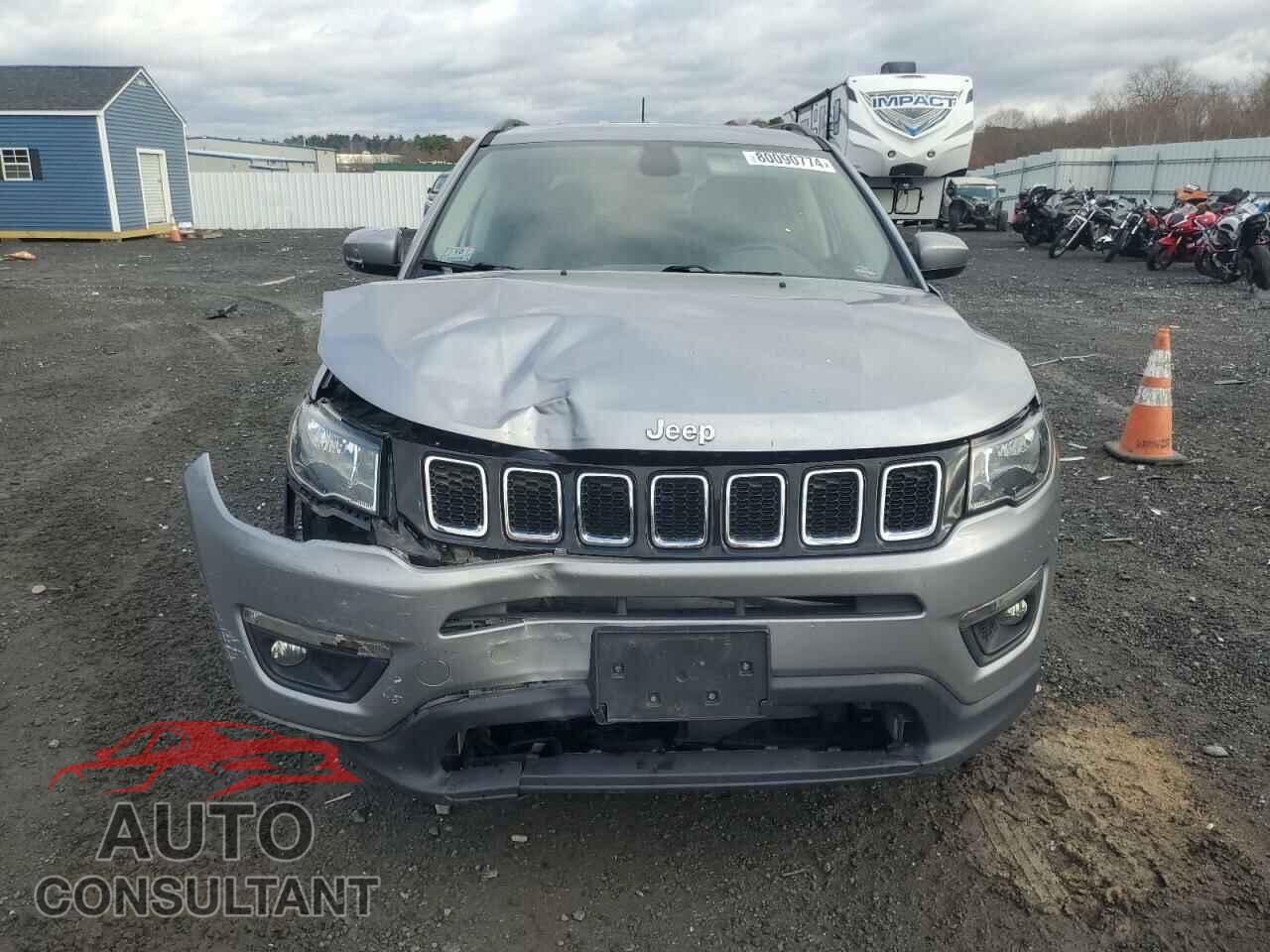 JEEP COMPASS 2018 - 3C4NJDBB2JT176481