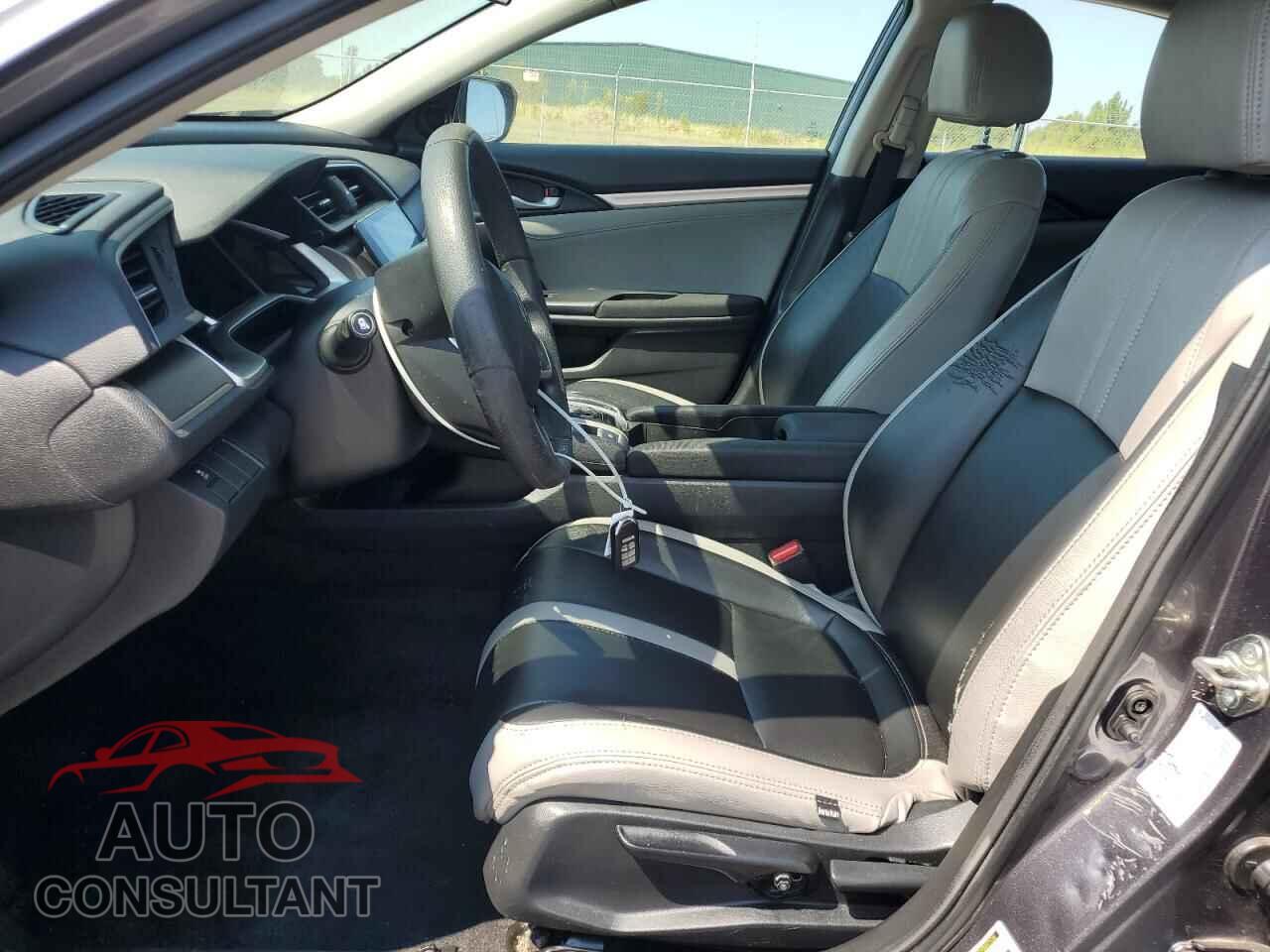 HONDA CIVIC 2017 - 19XFC2F74HE022748