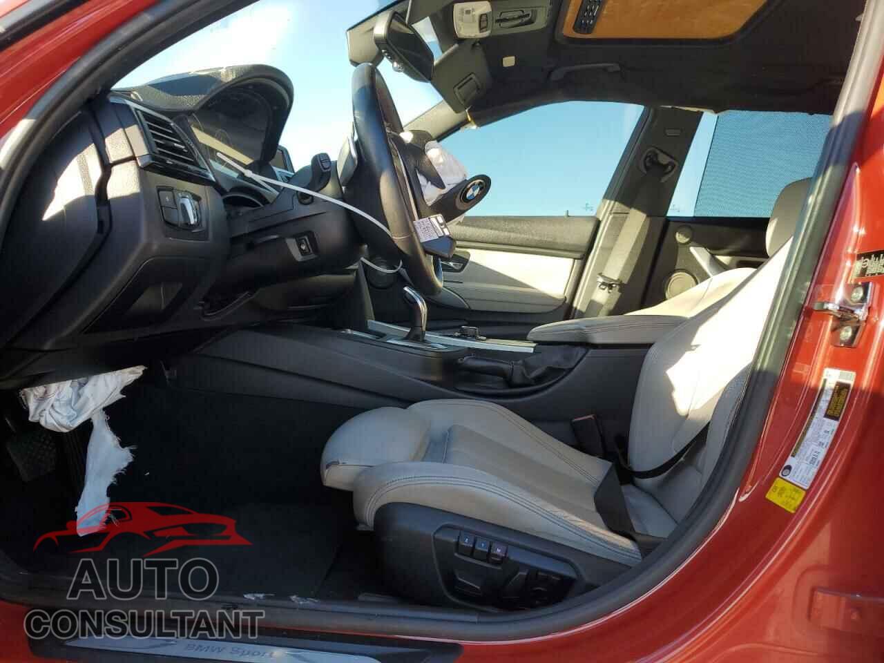 BMW 3 SERIES 2012 - WBA3A9C54CF270028