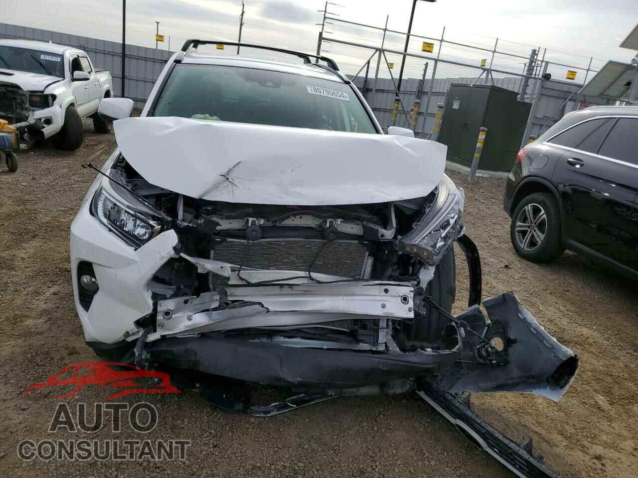 TOYOTA RAV4 2021 - JTMP1RFVXMD076732