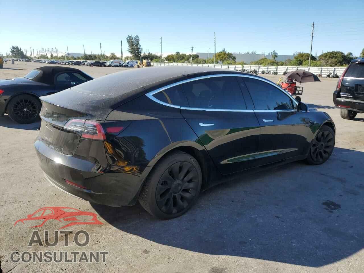 TESLA MODEL 3 2018 - 5YJ3E1EA4JF057066