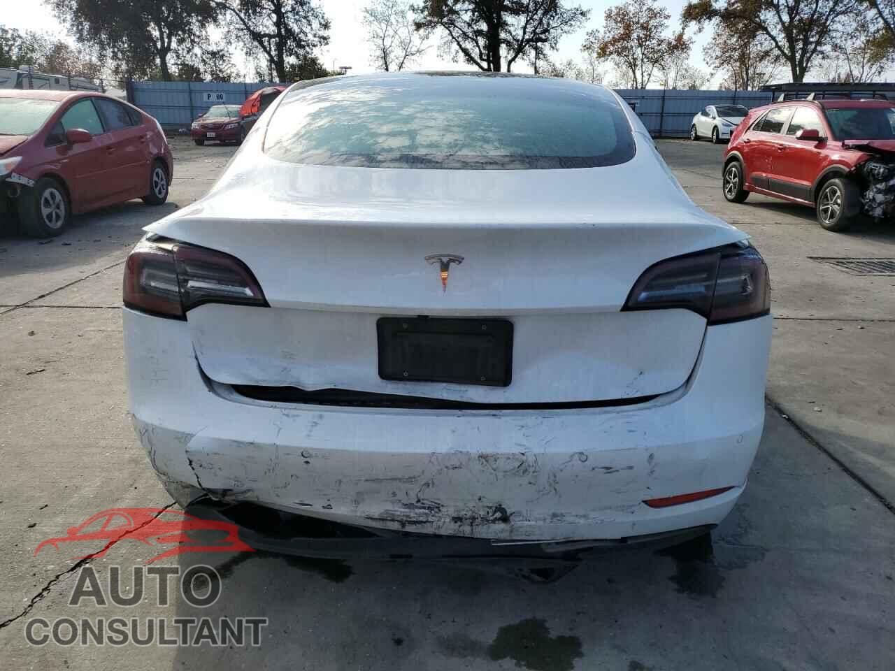 TESLA MODEL 3 2021 - 5YJ3E1EA9MF073557