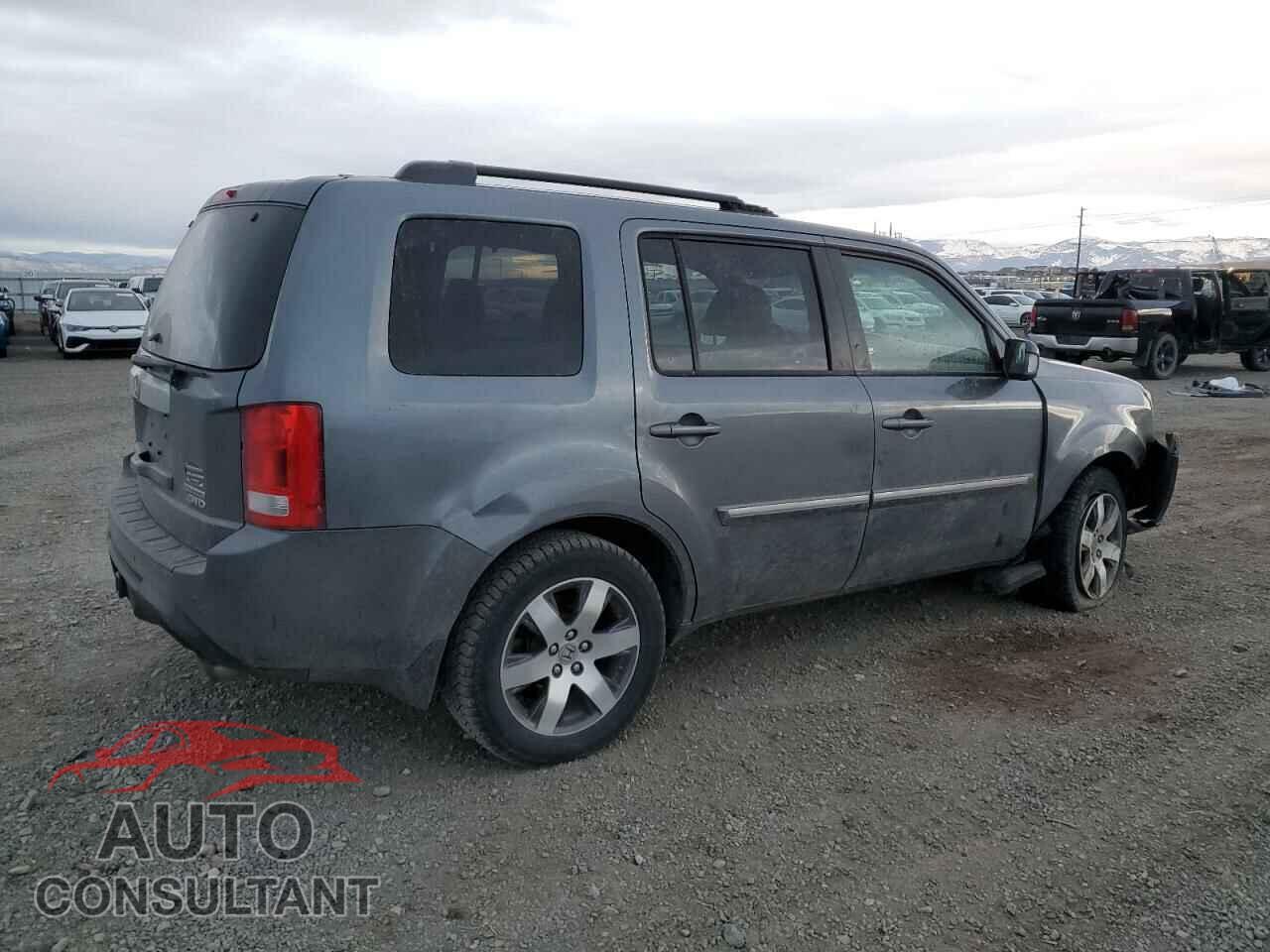 HONDA PILOT 2013 - 5FNYF4H93DB029690