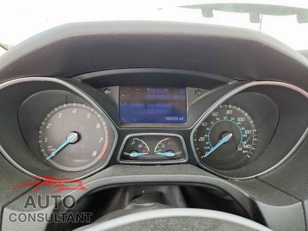 FORD FOCUS 2013 - 1FADP3K23DL282609