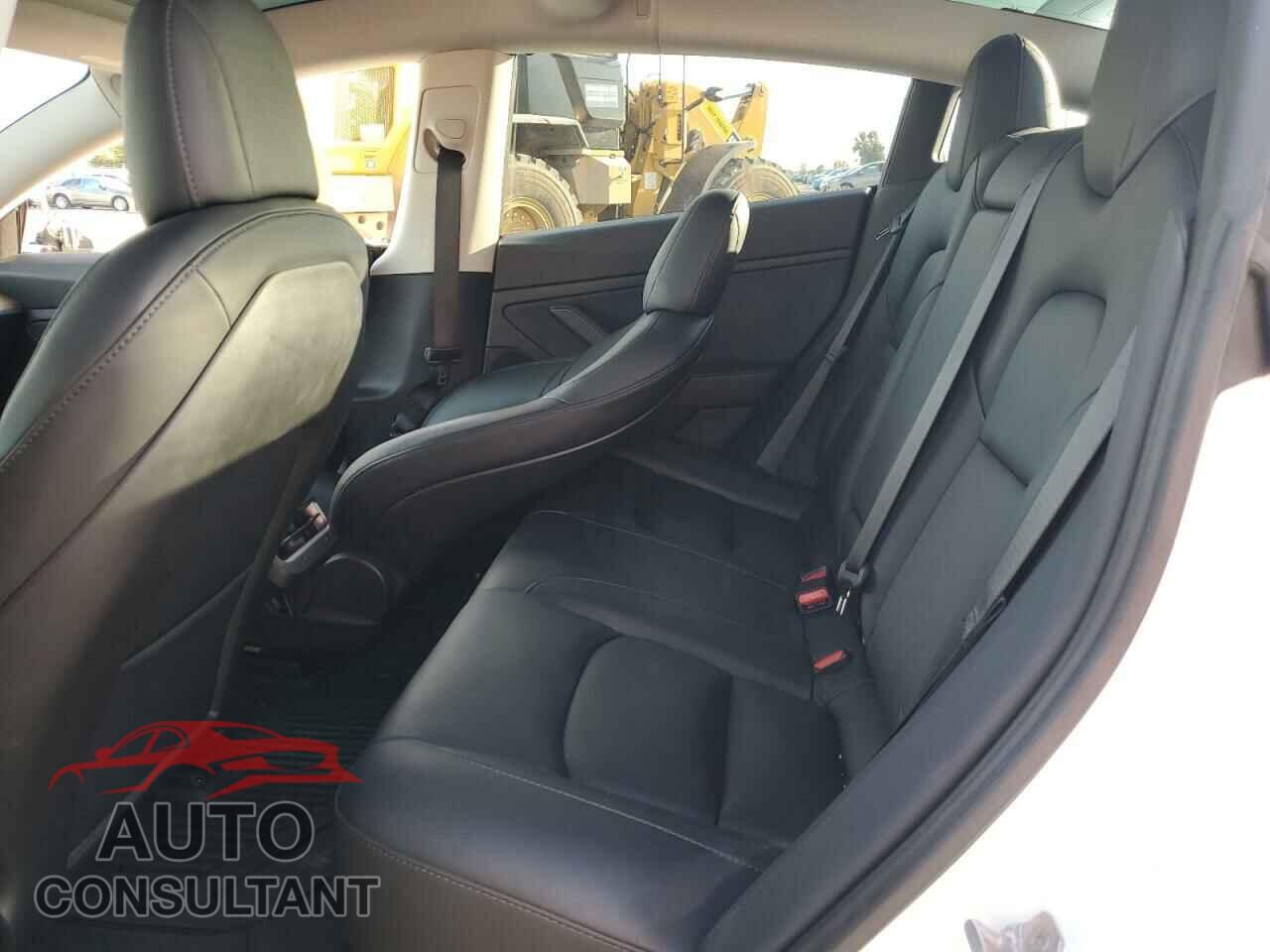 TESLA MODEL 3 2020 - 5YJ3E1EBXLF791108