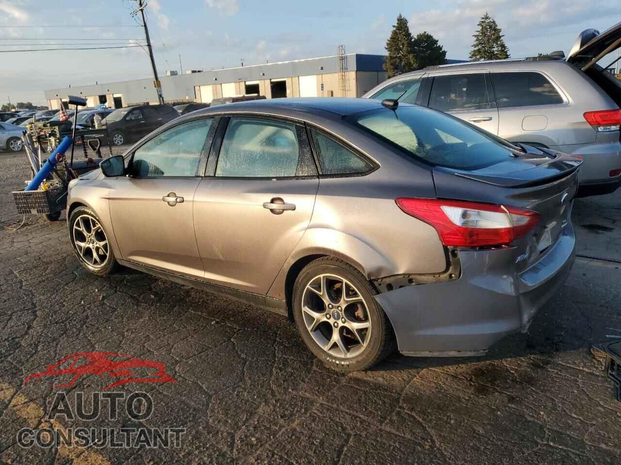 FORD FOCUS 2014 - 1FADP3F22EL371857