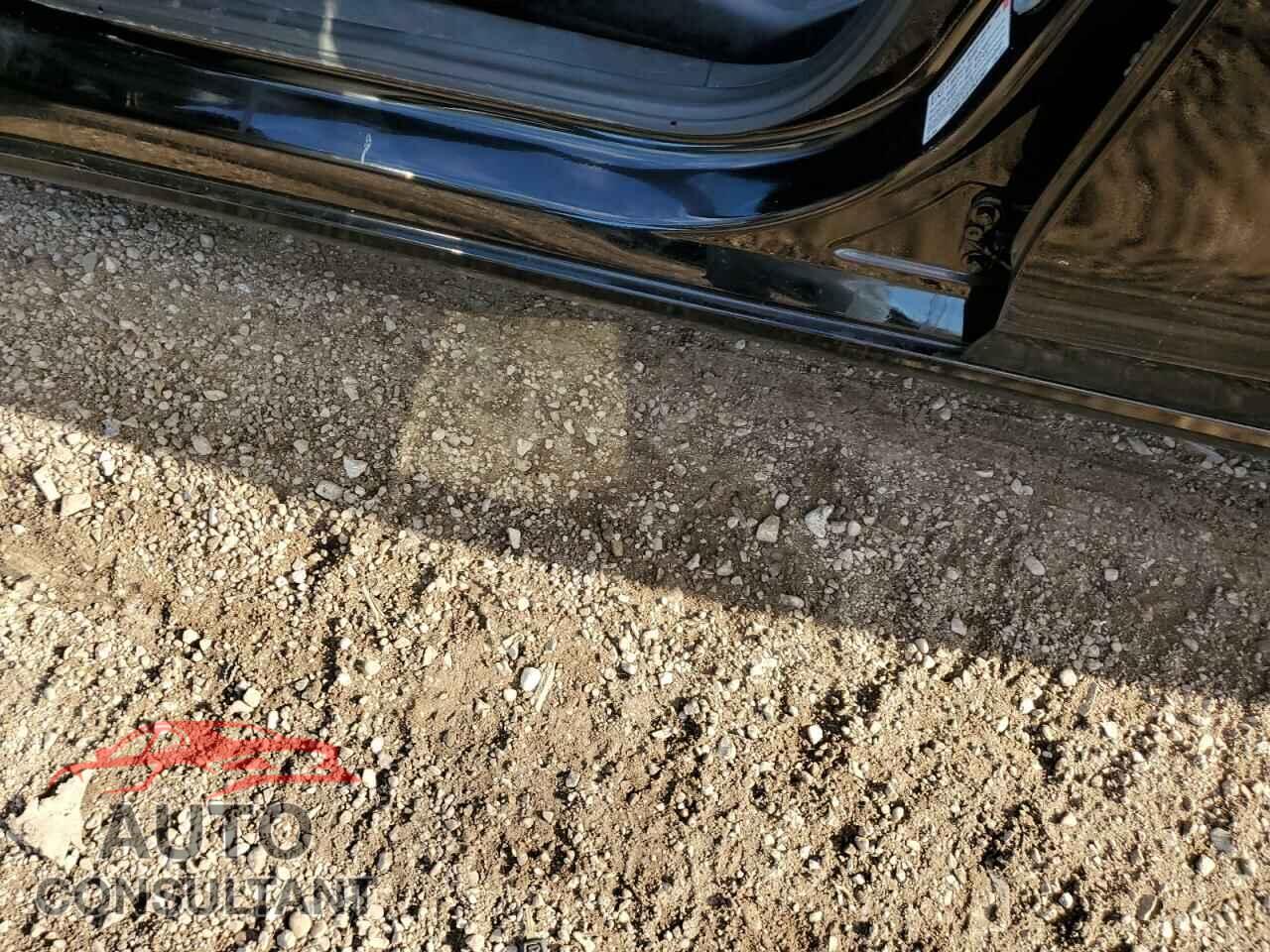 TESLA MODEL 3 2018 - 5YJ3E1EB5JF126811