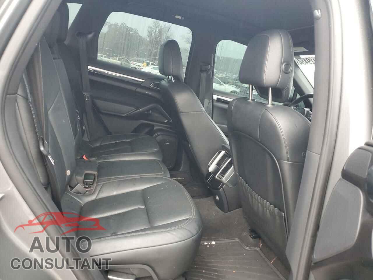 PORSCHE CAYENNE 2014 - WP1AA2A24ELA08703