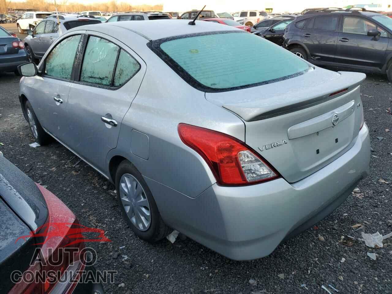 NISSAN VERSA 2017 - 3N1CN7AP1HL851504