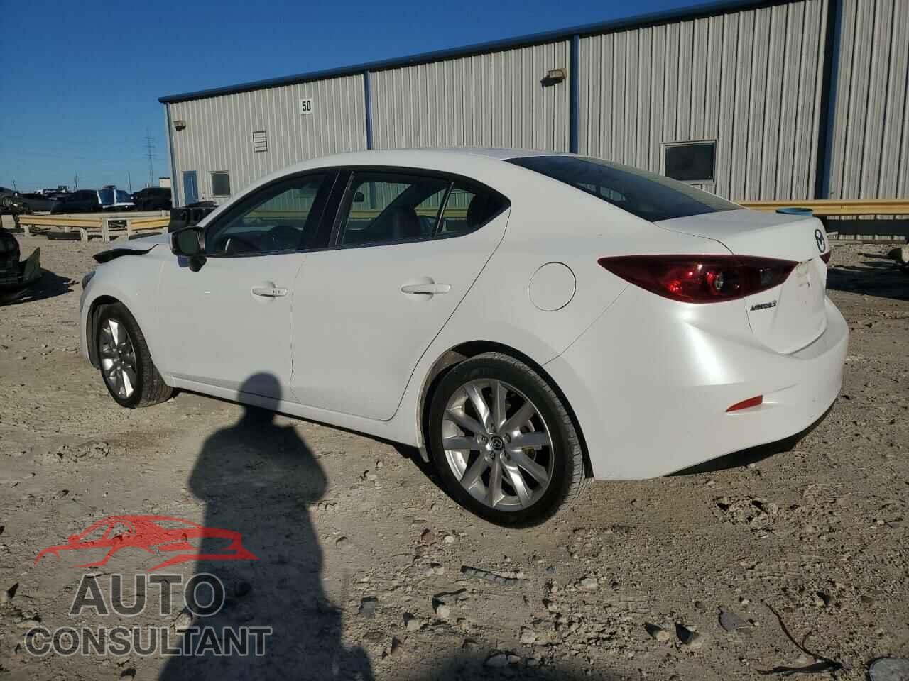 MAZDA 3 2017 - 3MZBN1V72HM118532
