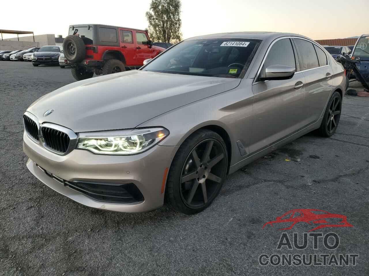 BMW 5 SERIES 2019 - WBAJE5C55KWW10774