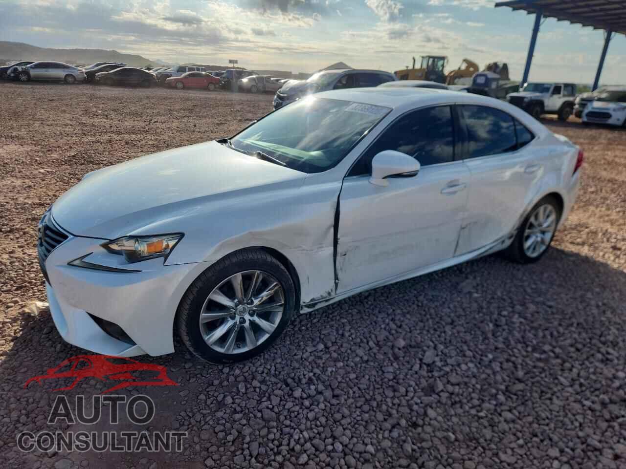 LEXUS IS 2014 - JTHBF1D26E5011201