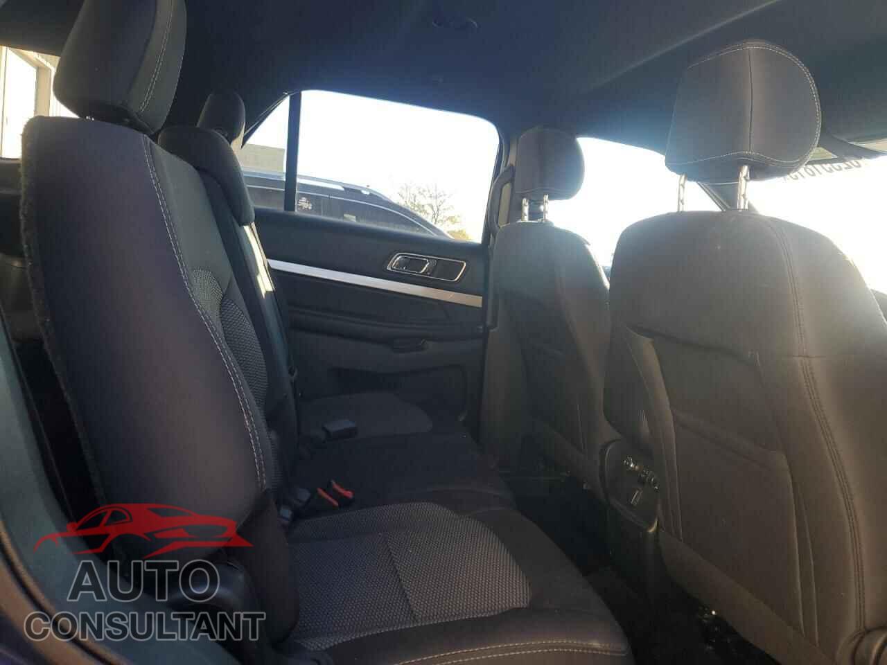 FORD EXPLORER 2017 - 1FM5K8D83HGD97247