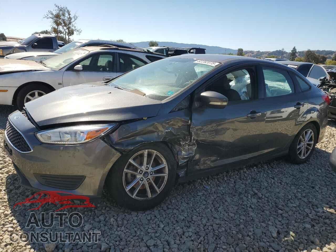 FORD FOCUS 2017 - 1FADP3F27HL253601
