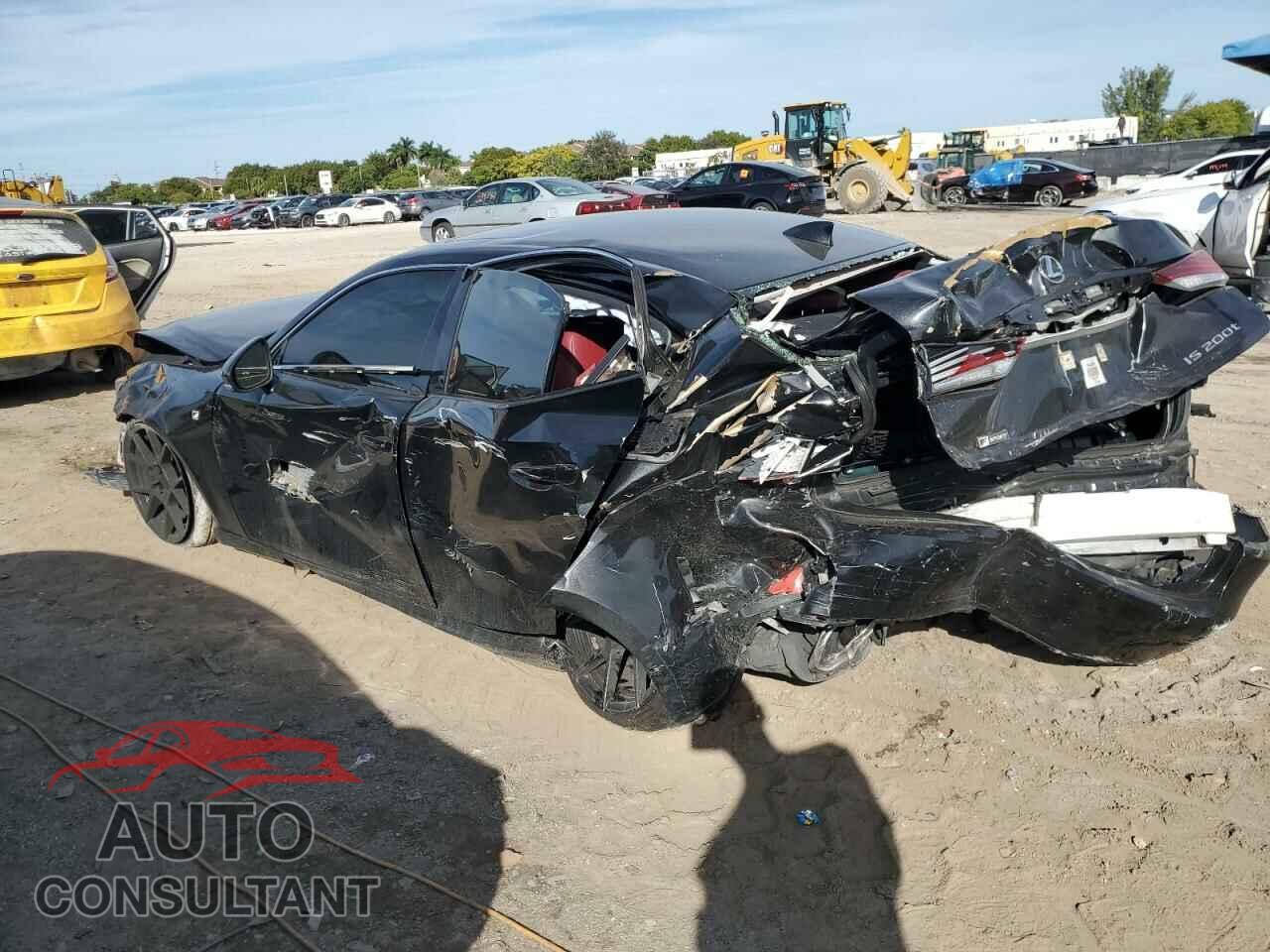 LEXUS IS 2017 - JTHBA1D29H5057690