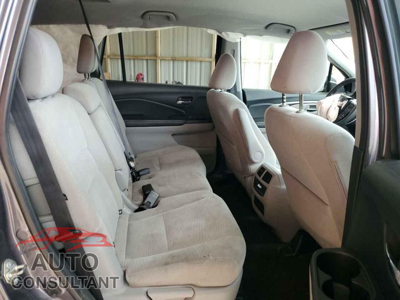 HONDA PILOT 2016 - 5FNYF5H44GB007857